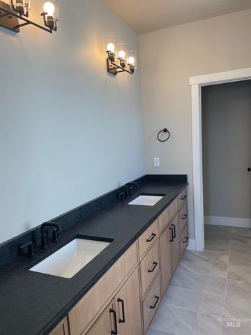 640 Full Moon Way, Twin Falls, ID 83301