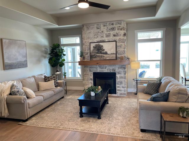 640 Full Moon Way, Twin Falls, ID 83301