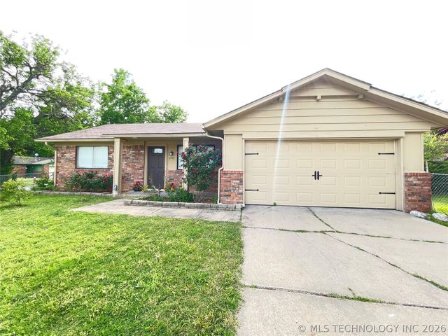 2752 S 116th East Avenue, Tulsa, OK 74129
