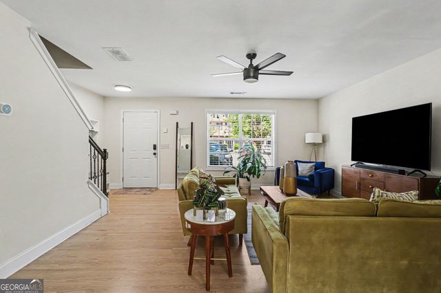 7050 Galloway Point, Riverdale, GA 30296