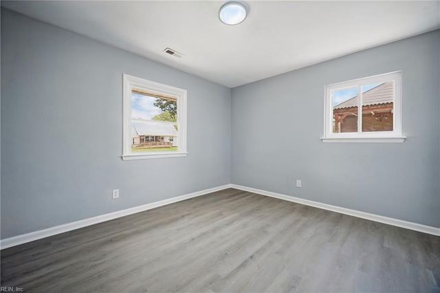 5761 N Ottawa RD, Virginia Beach, VA 23462