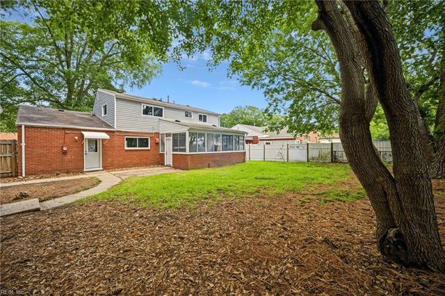 5761 N Ottawa RD, Virginia Beach, VA 23462
