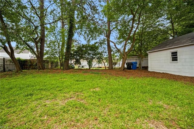 5761 N Ottawa RD, Virginia Beach, VA 23462