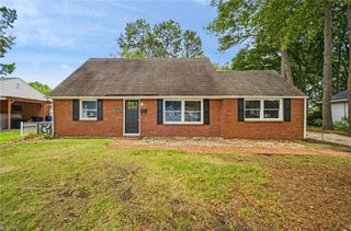 5761 N Ottawa RD, Virginia Beach, VA 23462