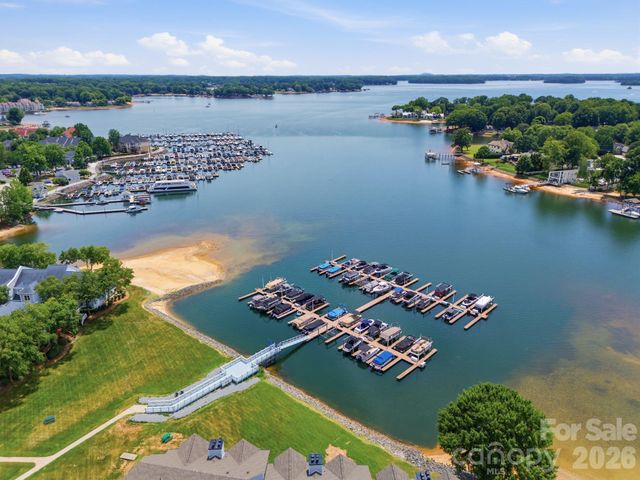 18817 Nautical Drive 105, Cornelius, NC 28031