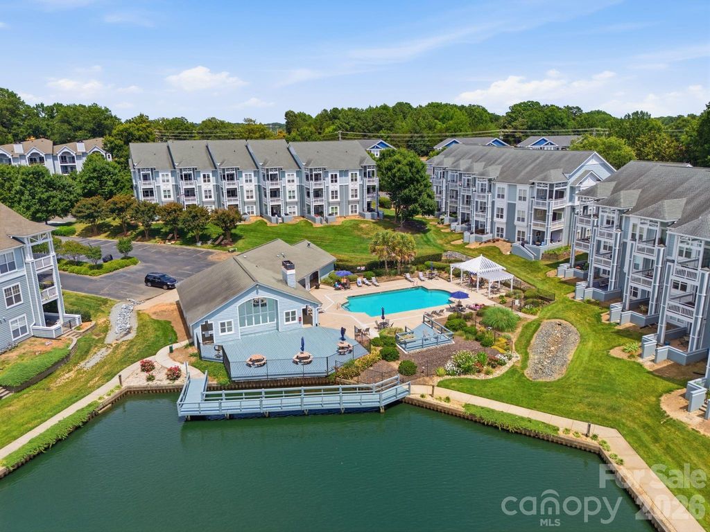 18817 Nautical Drive 105, Cornelius, NC 28031