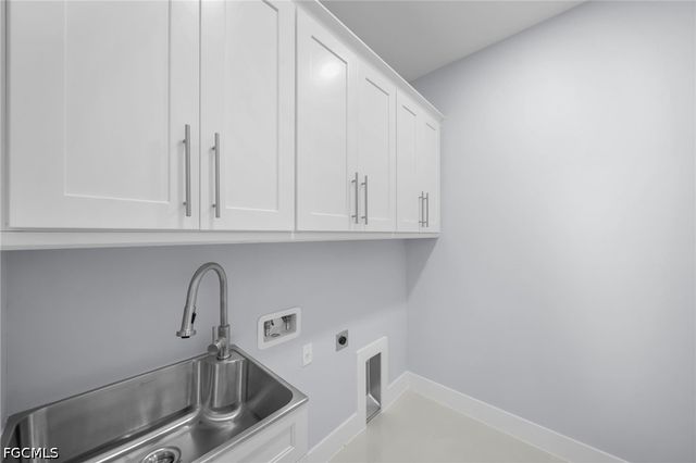 4119 17th ST SW, Lehigh Acres, FL 33976