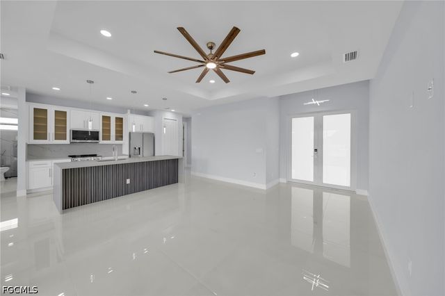 4119 17th ST SW, Lehigh Acres, FL 33976