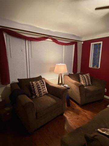 19950 Anita Street, Harper Woods, MI 48225