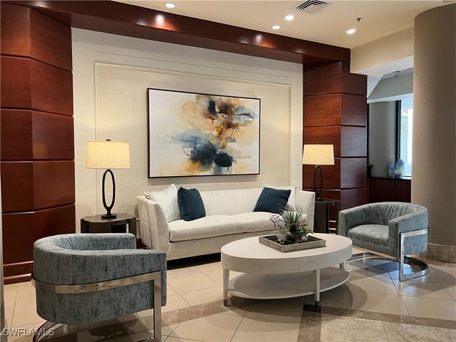 4551 Gulf Shore BLVD N 1506, Naples, FL 34103