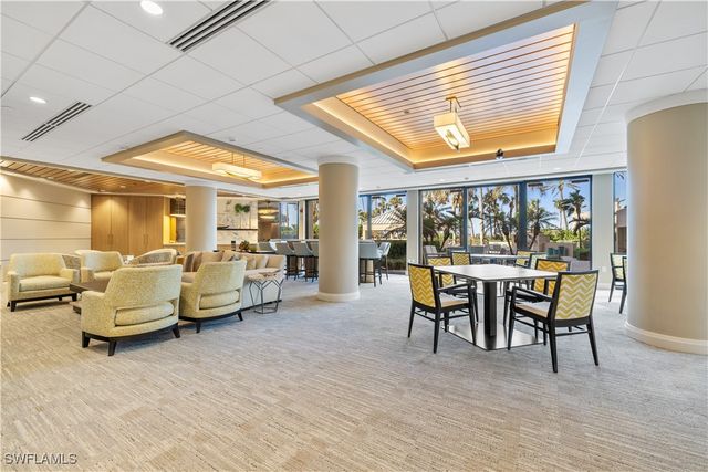 4551 Gulf Shore BLVD N 1506, Naples, FL 34103