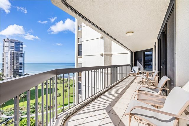 4551 Gulf Shore BLVD N 1506, Naples, FL 34103