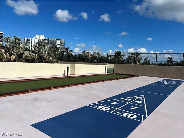 4551 Gulf Shore BLVD N 1506, Naples, FL 34103