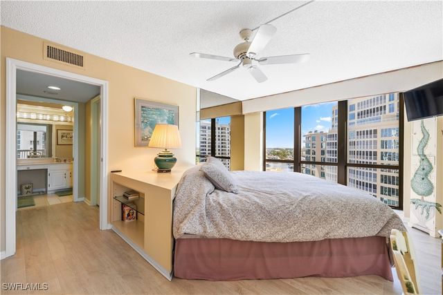 4551 Gulf Shore BLVD N 1506, Naples, FL 34103