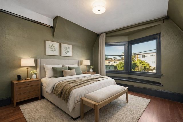 925 925 E 19Th St, Oakland, CA 94606