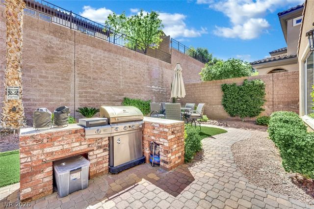 2736 Liberation Drive, Henderson, NV 89044