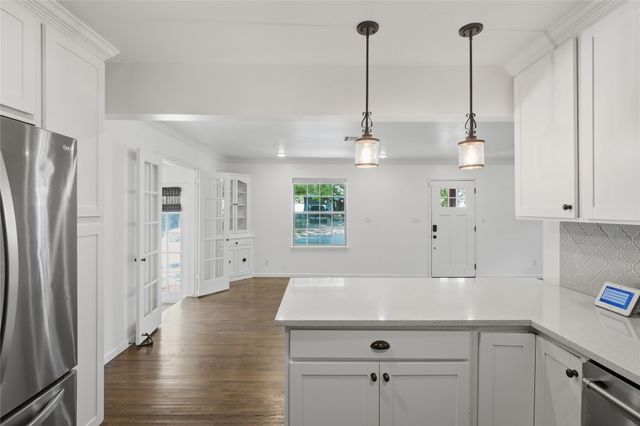 2834 E 21st Place, Tulsa, OK 74114