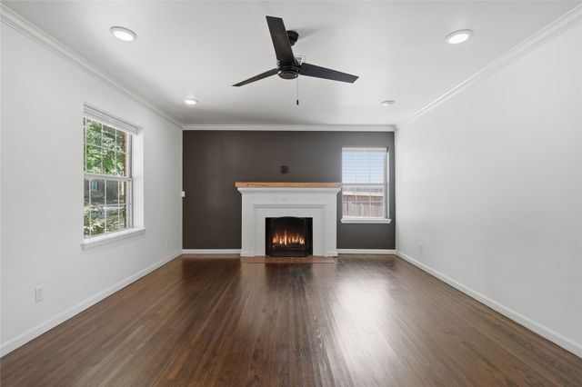 2834 E 21st Place, Tulsa, OK 74114