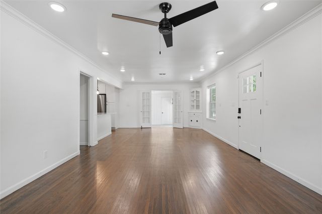 2834 E 21st Place, Tulsa, OK 74114