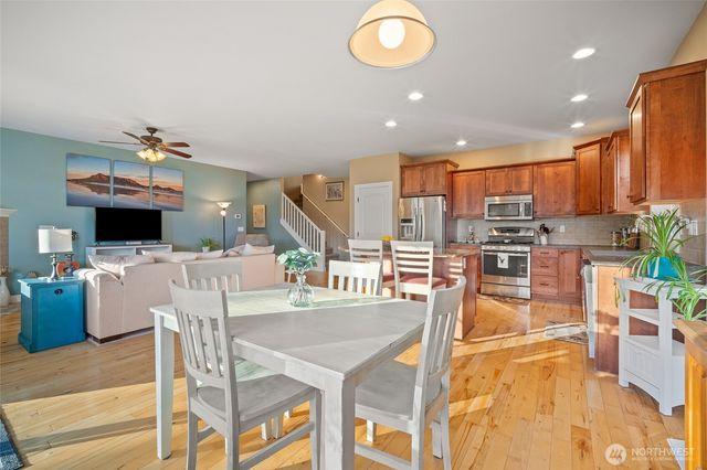 1648 Scenic Place, Lynden, WA 98264