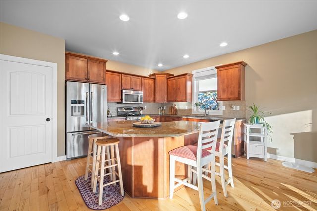 1648 Scenic Place, Lynden, WA 98264