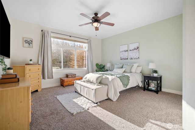 1648 Scenic Place, Lynden, WA 98264