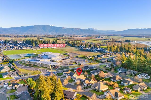 1648 Scenic Place, Lynden, WA 98264