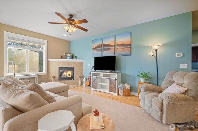 1648 Scenic Place, Lynden, WA 98264