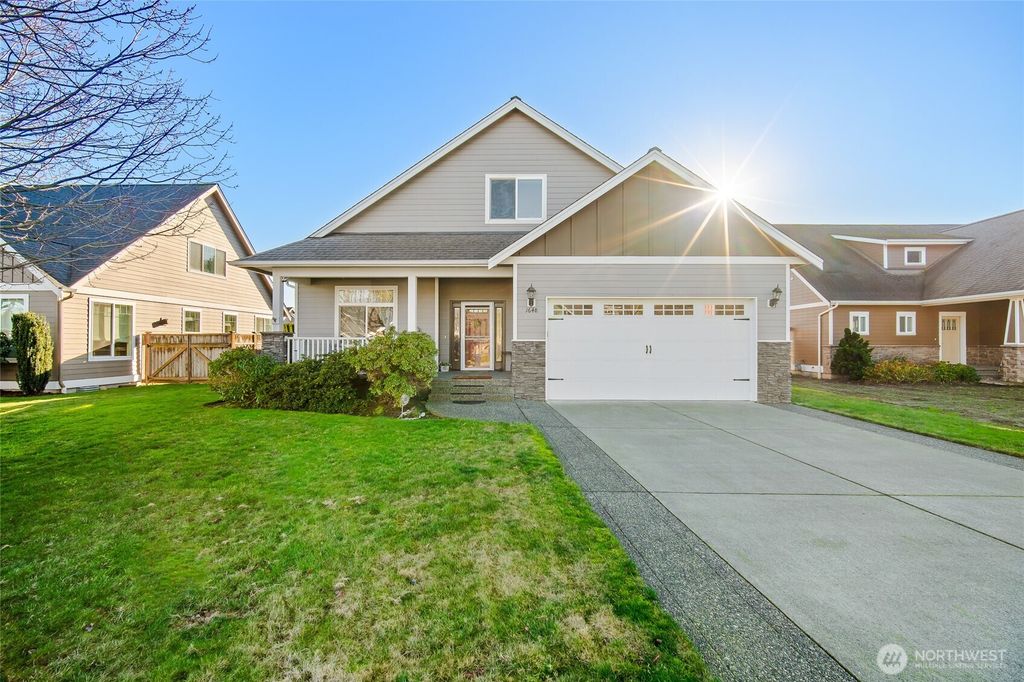 1648 Scenic Place, Lynden, WA 98264