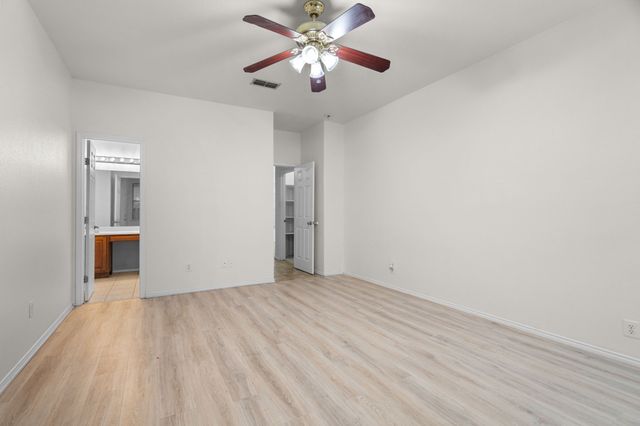8629 Rainy Lake Drive, Fort Worth, TX 76244