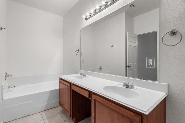 8629 Rainy Lake Drive, Fort Worth, TX 76244