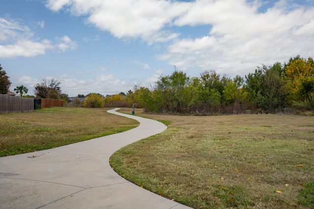 8629 Rainy Lake Drive, Fort Worth, TX 76244