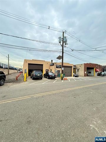 684 Prospect Avenue, Fairview, NJ 07022