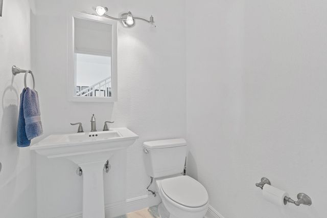 6905 Crosby CIR 18, Austin, TX 78746