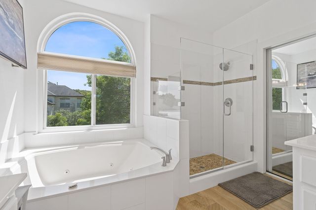 6905 Crosby CIR 18, Austin, TX 78746