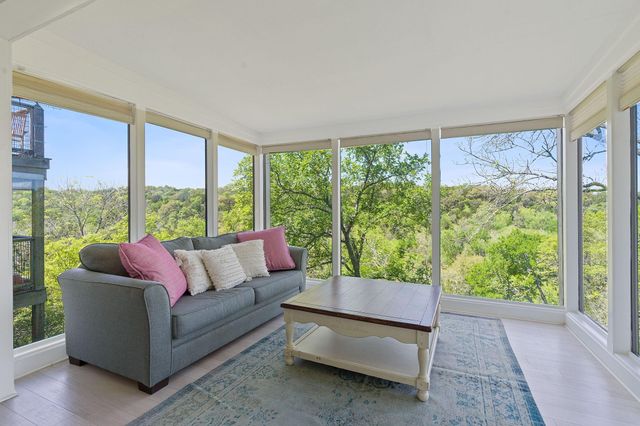 6905 Crosby CIR 18, Austin, TX 78746