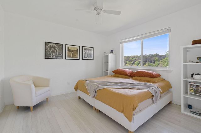 6905 Crosby CIR 18, Austin, TX 78746