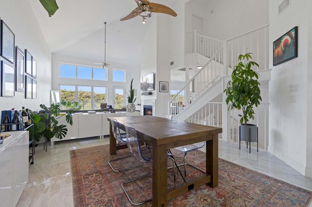6905 Crosby CIR 18, Austin, TX 78746