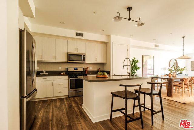 14113 W Monroe Place, Van Nuys, CA 91405