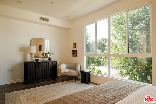 14113 W Monroe Place, Van Nuys, CA 91405