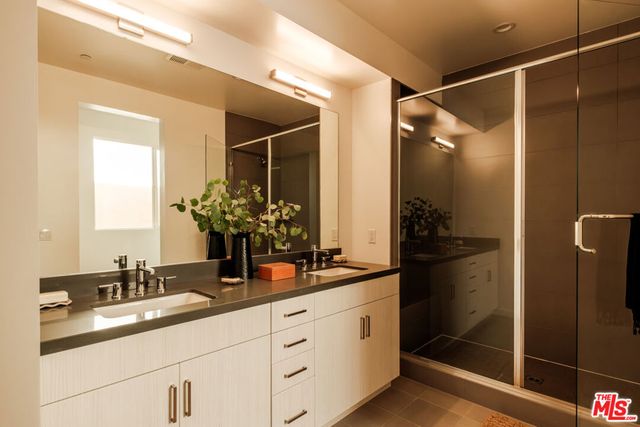 14113 W Monroe Place, Van Nuys, CA 91405