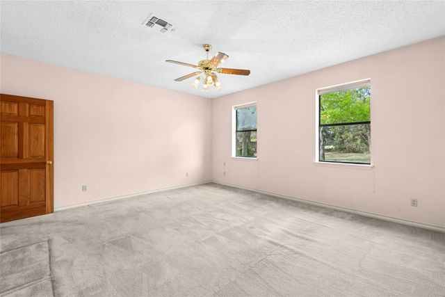 140 Donna DR, Wimberley, TX 78676