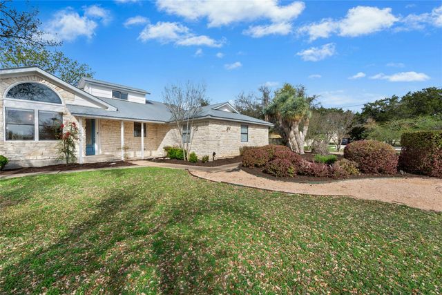 140 Donna DR, Wimberley, TX 78676