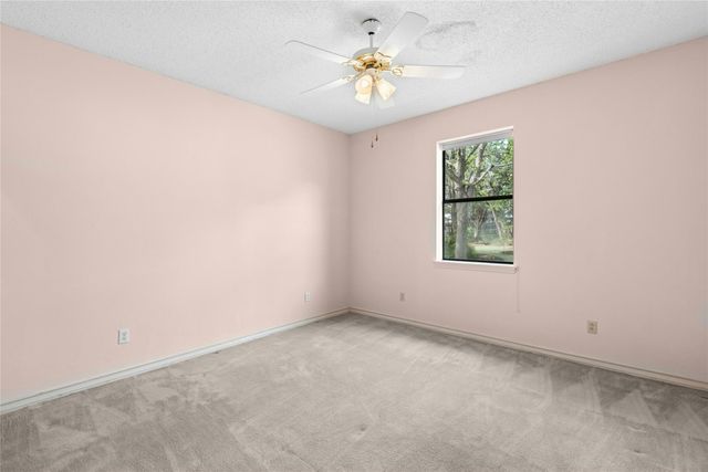 140 Donna DR, Wimberley, TX 78676