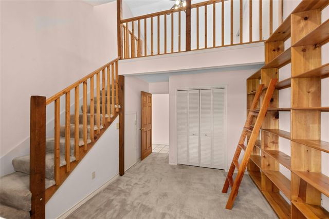 140 Donna DR, Wimberley, TX 78676