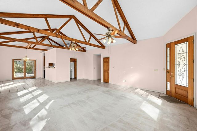 140 Donna DR, Wimberley, TX 78676