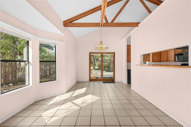 140 Donna DR, Wimberley, TX 78676