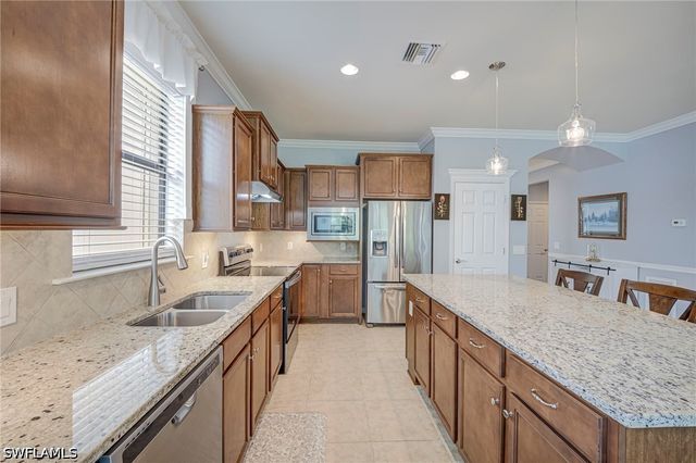 6085 Triumph LN, Ave Maria, FL 34142
