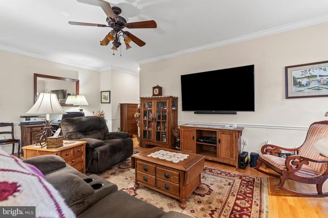 1838 MERIDIAN DR, Hagerstown, MD 21742