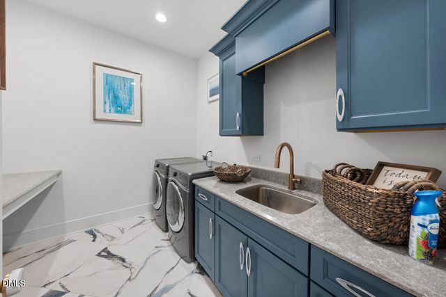 512 Colvard Woods Way, Durham, NC 27713